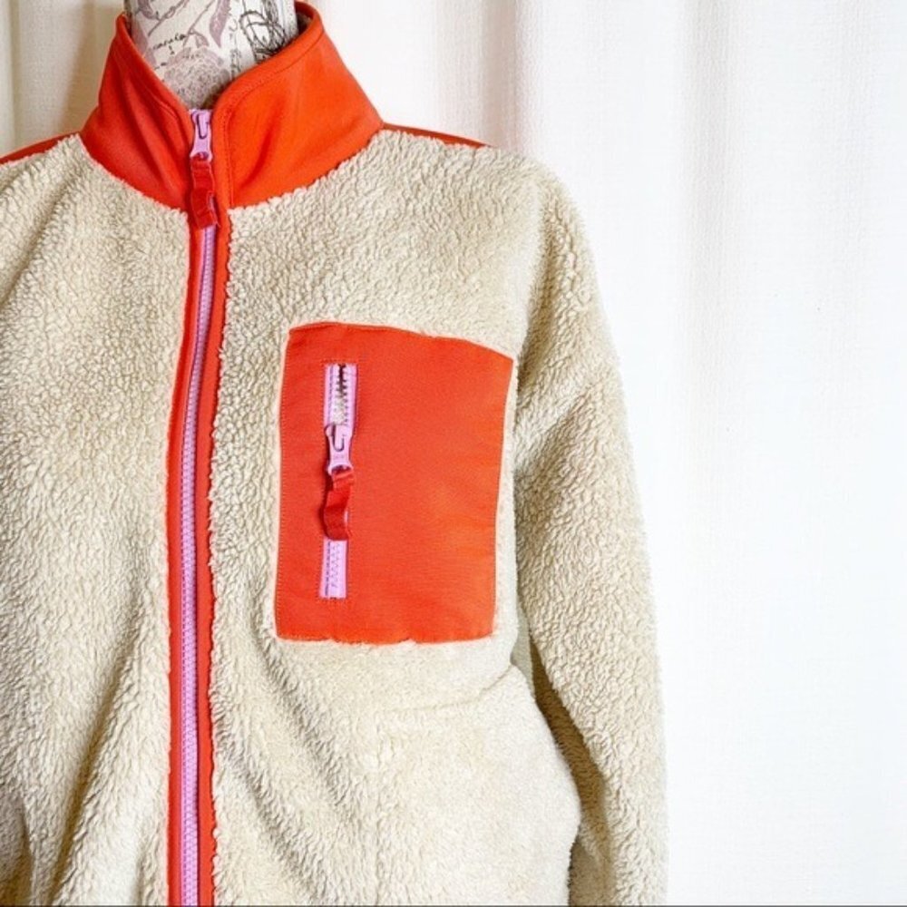 J.Crew Beige Orange Plush Jacket Small Front pocket and long sleeve.